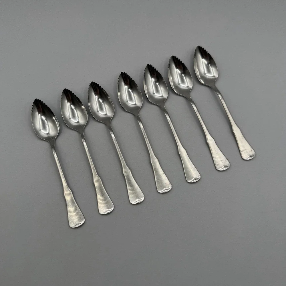 Oneida Community PATRICK HENRY 7pcs Grapefruit Spoons Serrated Stainless